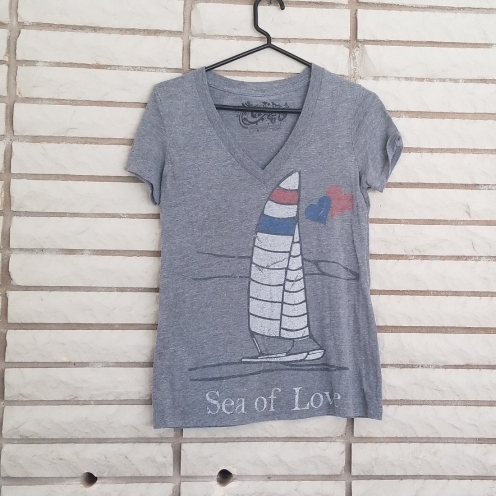 M Grey Sea of Love tee shirt